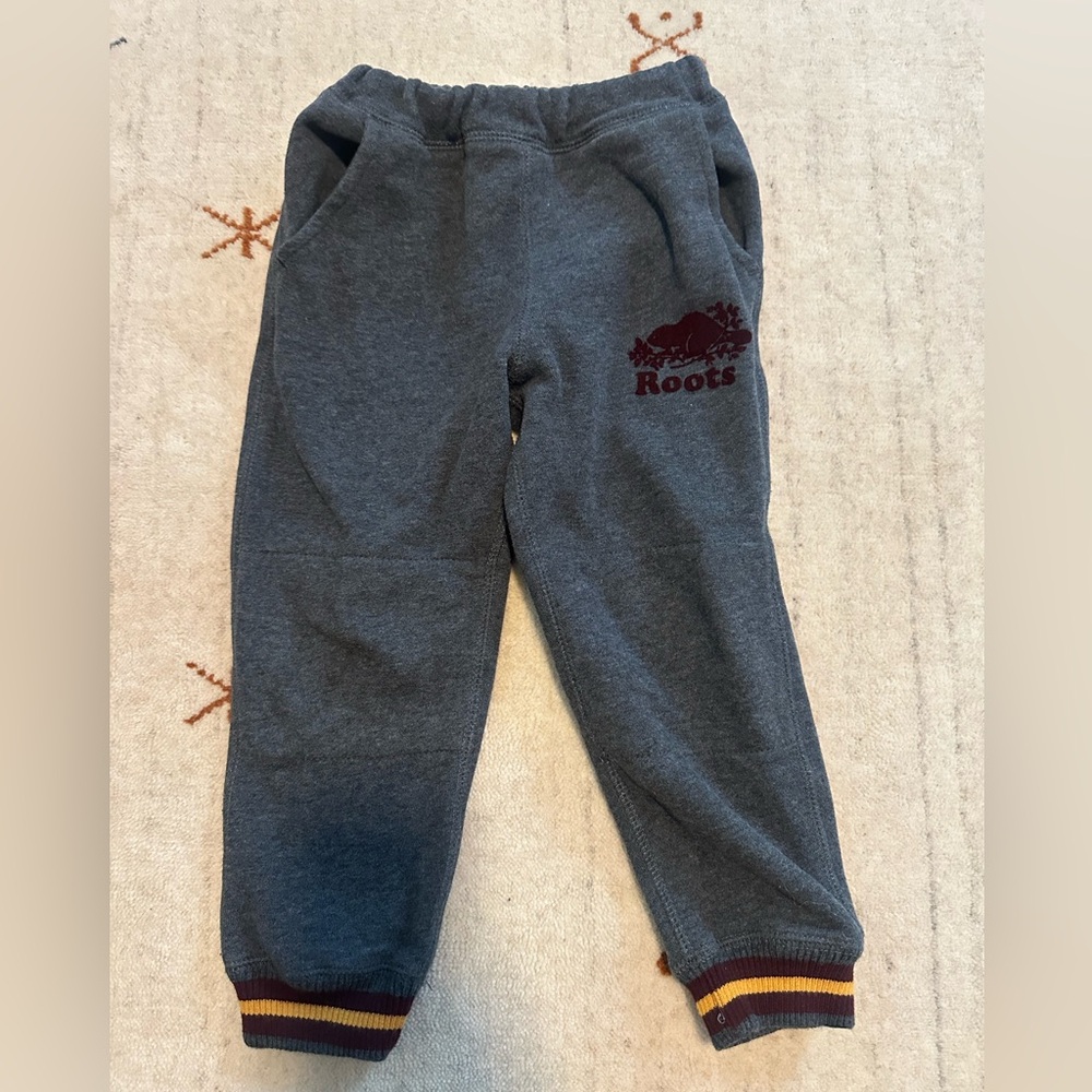 Roots kids toddler sweatpant, size 2